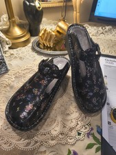 Alegria Slip On Black Purple Floral Metallic Iridescent Clogs Comfort