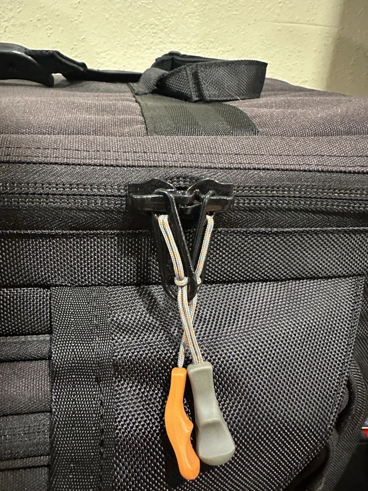 Petrol Deca Accessories Bag Large With Wheels and Multiple Compartments - Image 4 of 4