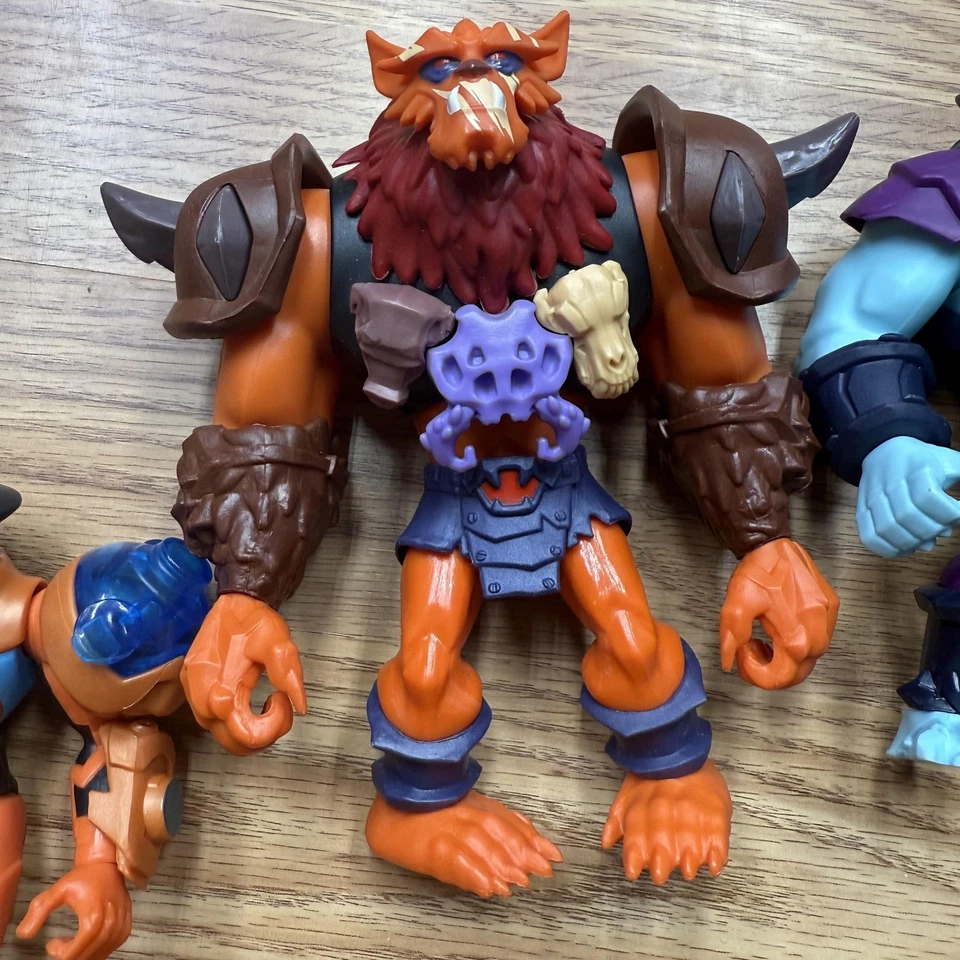 Mattel MOTU He-Man Skeletor Beast Man Trap Jaw Netflix Figuras Lote de 5 Foto 3 de 4