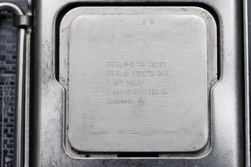 LGA775 ASUS P5K PRO iP35 chipset MoBo with CPU C2D E8200, I/O shield & 4GB RAM - Picture 8 of 21