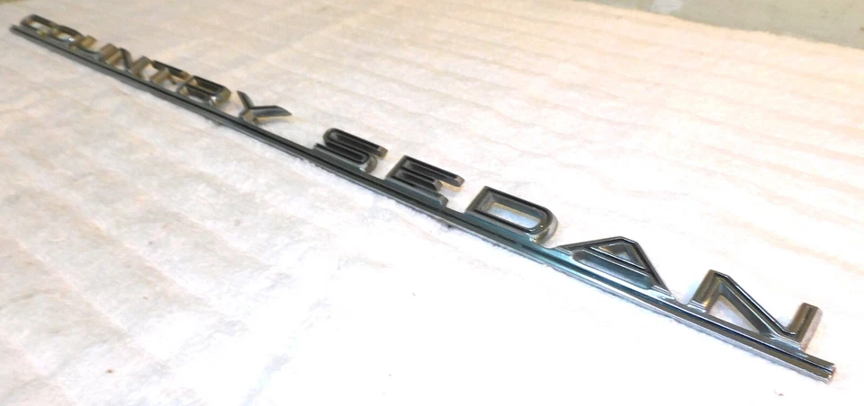 1965 Ford Station Wagon ORIG COUNTRY SEDAN REAR QUARTER PANEL EMBLEM NAME PLATE - Image 4 of 4