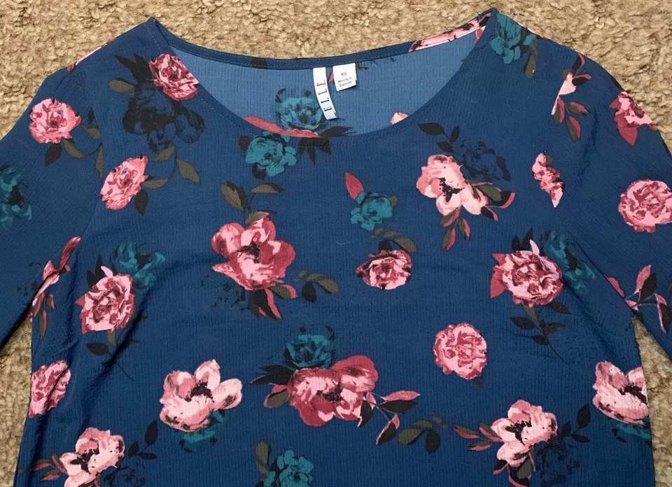 Blusa Elle Top Mujer XS Azul Rosa Floral Manga Campana Foto 2 de 4