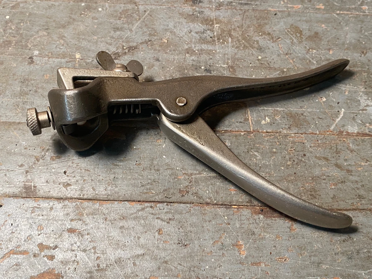 Vintage E.C. STEARNS Co. Saw Set Adjustable Hand Saw Tooth Setter USA NICE 5