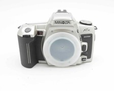 Minolta Maxxum XTsi AF 35mm SLR Film Camera Body with Cap 20178
