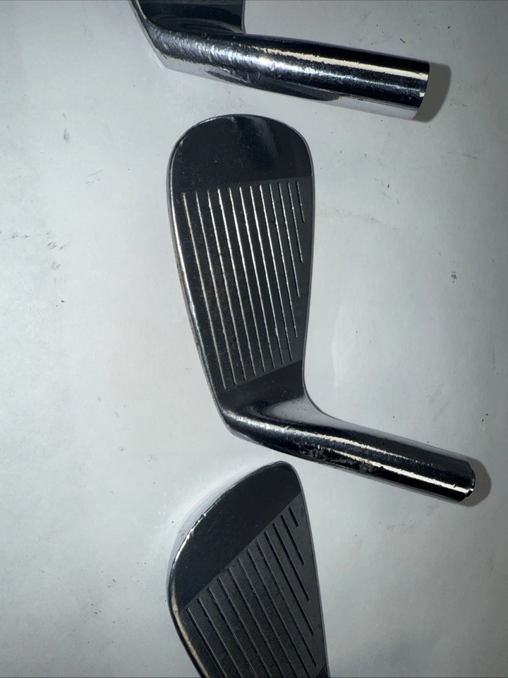 RH Spalding Tour Edition Custom Crafted Irons 6-7-8-9. #7 Shaft Pull - Image 4 of 4