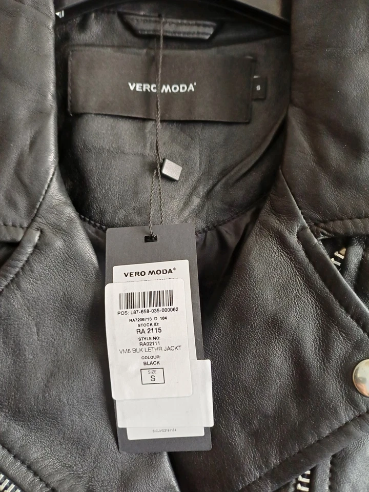 Vero Moda Lightweight Genuine Leather Bikers Style Jacket Black Small - Image 3 of 4