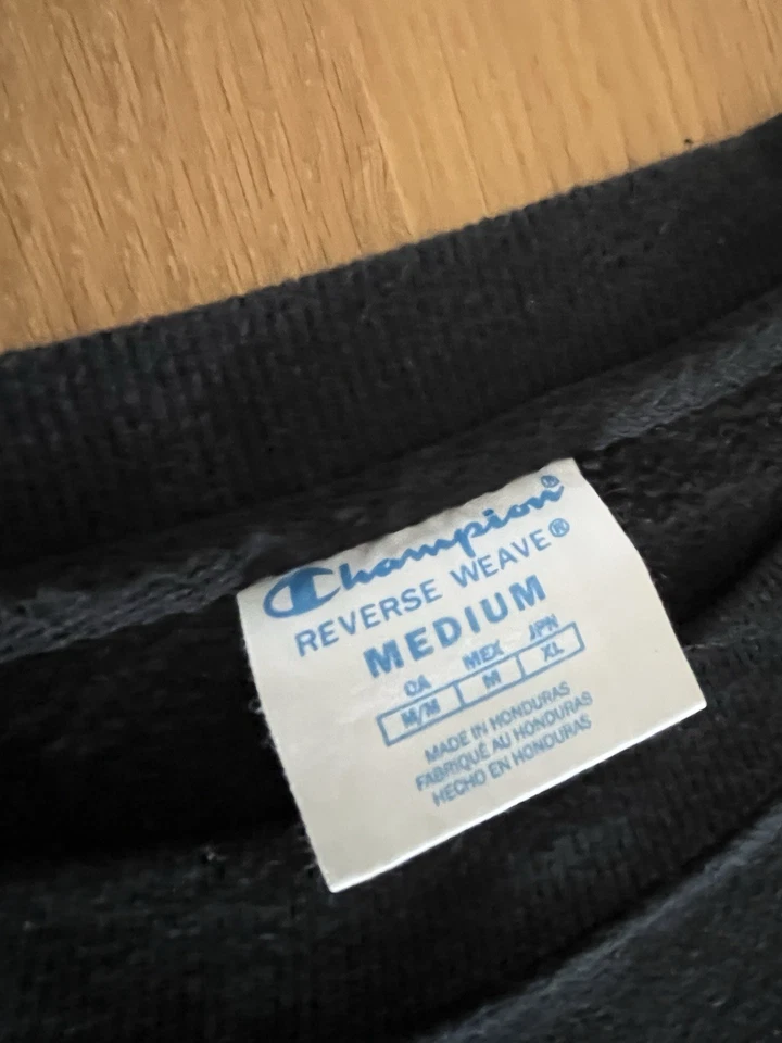 Champion Reverse Weave Black Crew Neck Heavyweight Sweatshirt Men’s M, photo 3 of 5