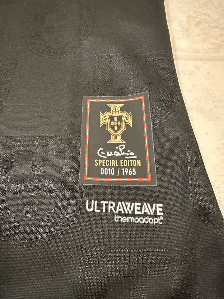 Camiseta Versión Jugador Puma Portugal Ronaldo Edición Especial Mundial 2026 Foto 2 de 4