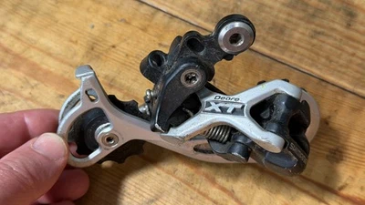 Shimano Deore XT RD-M771 Rear Derailleur 9 Speed SGS Medium Cage MTB - Image 1 of 2