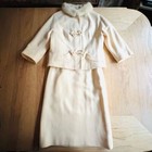 <!--F#f_0-->Vintage 1950's-60's Cream Wool Suit, Fur Collar, Pencil Skirt Size XS-SMALL EUC<!--F/-->