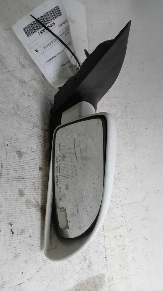 Chevrolet Equinox 2007 conjunto de espejo retrovisor de puerta derecha - usado, 205 k millas Foto 2 de 3