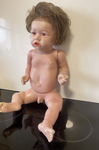 Reborn Baby Doll - 58cm /22 Inch - Full Silicone Body - Anatomically Correct - Picture 2 of 23