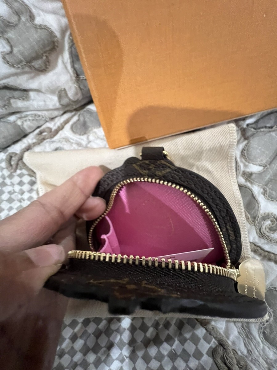 LOUIS VUITTON X YAYOI KUSAMA LV X YK PUMPKIN COIN PURSE LOUIS VUITTON X YAYOI KUSAMA LV X YK PUMPKIN COIN PURSE