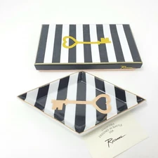 Rosanna Token of Affection Porcelain Key Trinket Tray Key