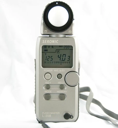 Sekonic L-358 Flash Master Light Meter Digital Silver Case Photographic
