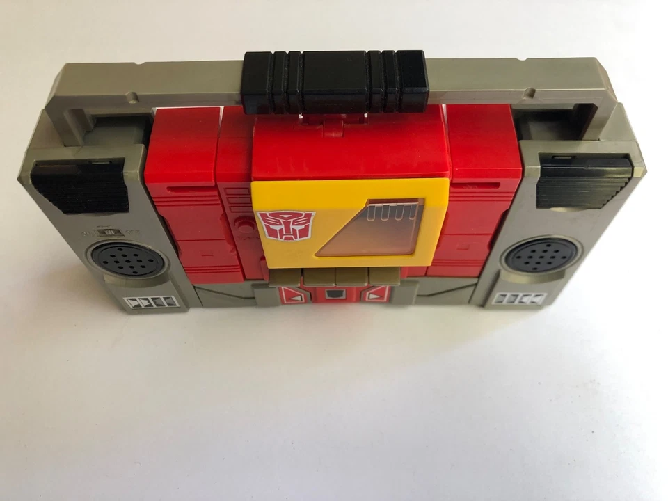 Blaster 100% Complete 1985 Vintage G1 Transformers Boombox Action Figure - Image 2 of 4