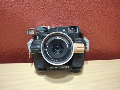 Nikon ニコン NIKONOS II ニコノス2 水中カメラ Nikonos II Underwater Camera 35mm w/Underwater Flash Unit/Sekonic