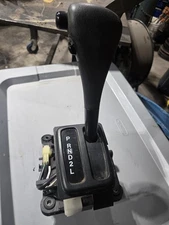 99-04 Chevy Tracker AT Automatic Transmission Floor Gear Shifter Assembly OEM
