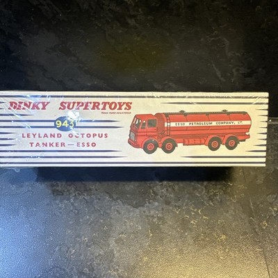 Dinky (Atlas) / 943 Leyland Octopus Tanker 'Esso' / Originalverpackt und versiegelt.  B3