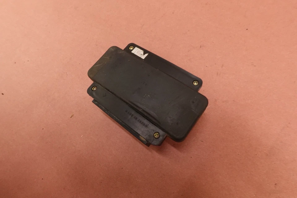 Caixa de fusíveis 1996-2008 KAWASAKI VULCAN 1500 VN1500E relé de junção caixa de fusíveis - Imagem 2 de 4