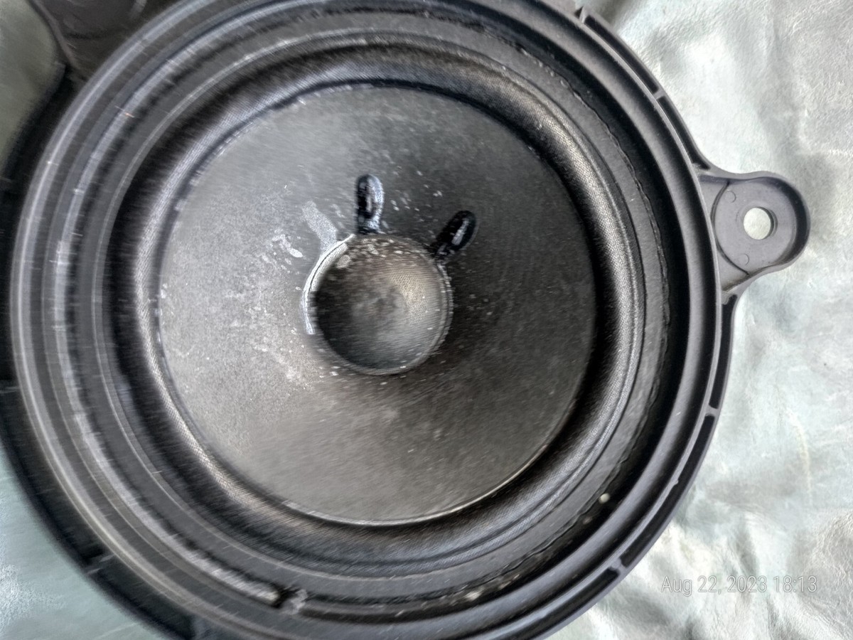 mdaibakさま GENUINE OEM MAZDA 3CX-5CX-9 QUARTER PANEL LOUD SPEAKER W