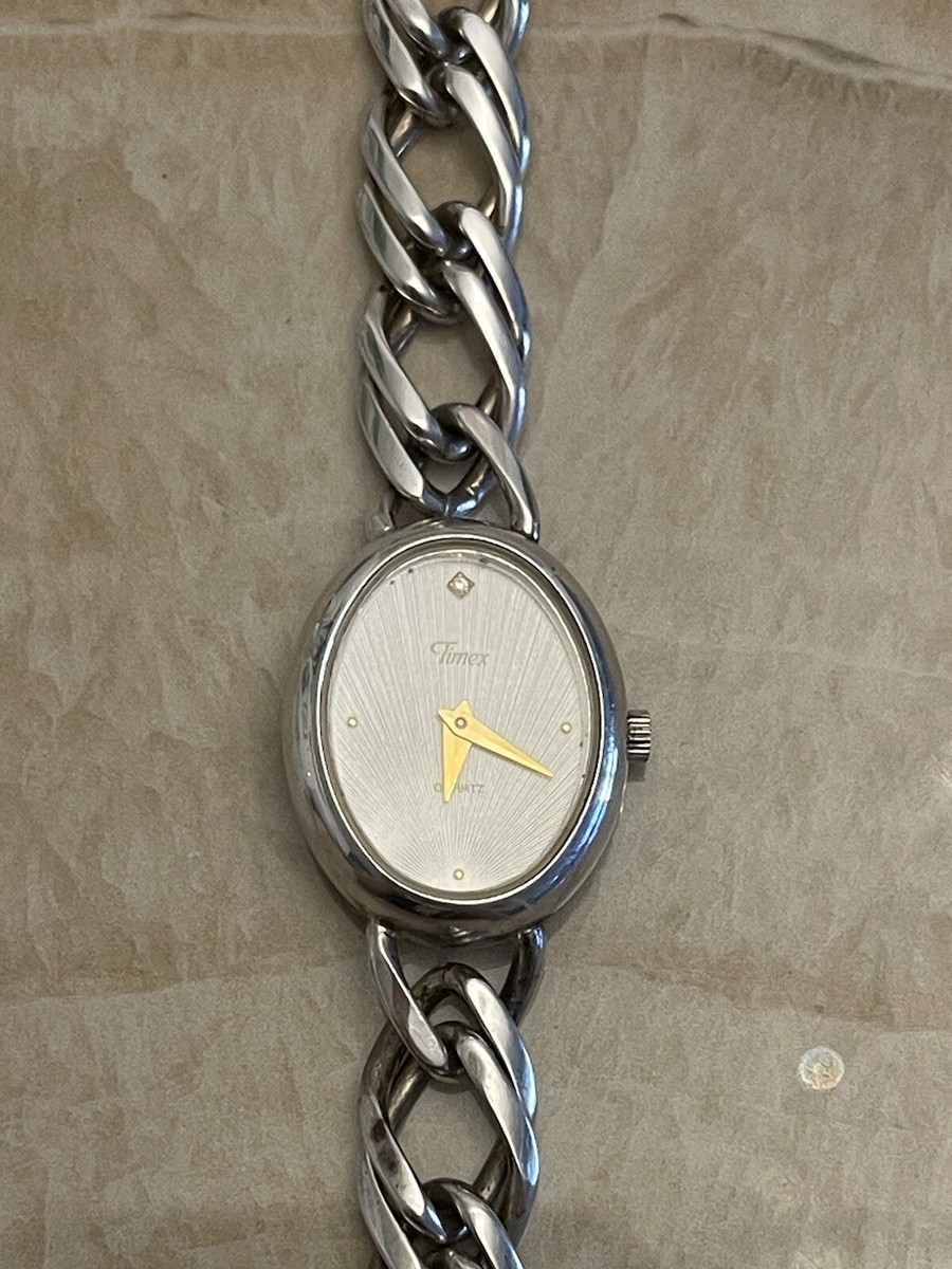 Timex essential vintage Silver Women\'s Bracelet Watch Vintage TIMEX Watch Womens Silver Tone Stainless Steel  main image 4