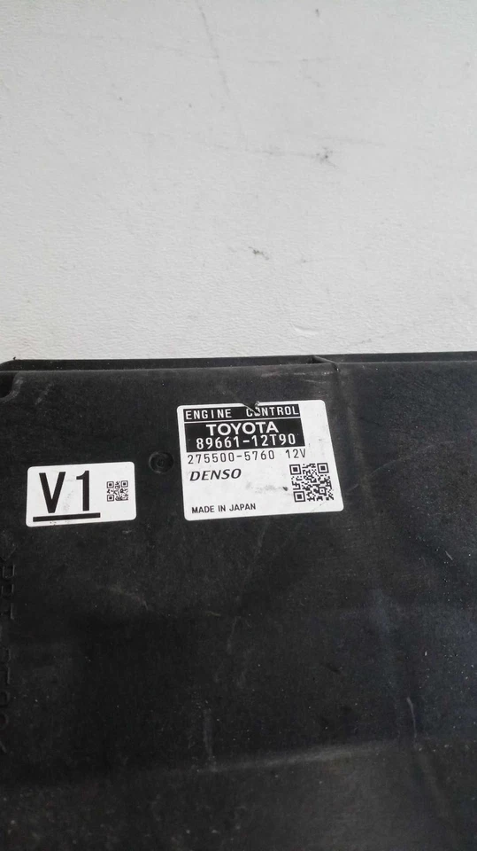 Módulo de control de motor usado (ECM) se adapta a: 2015 Scion XB módulo de control electrónico A Foto 2 de 4