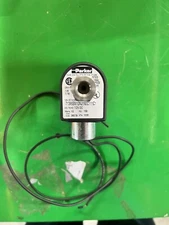 Parker Skinner 3 Way Normally Open 1/8" NPT Direct Acting Stainless Solenoid