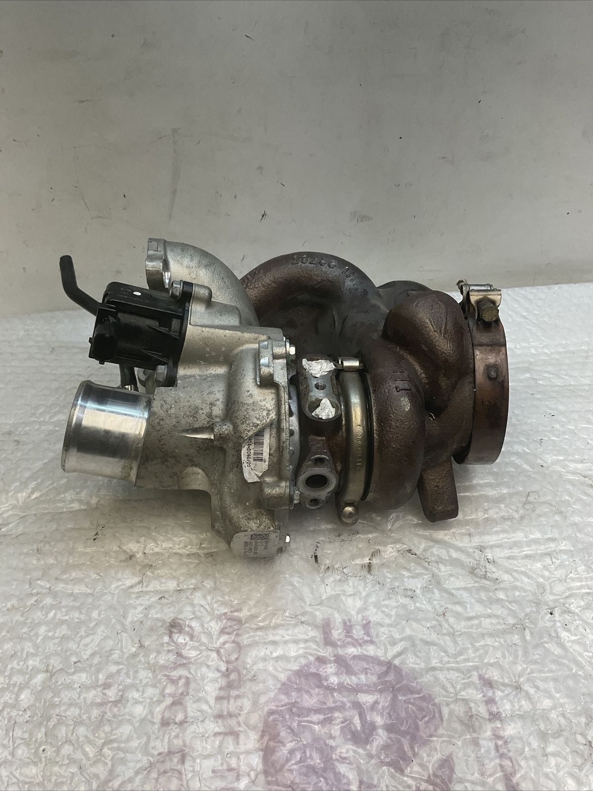 14-20 MASERATI GHIBLI 3.0L LEFT DRIVER TURBOCHARGER MANIFOLD OEM 36k Miles Only
