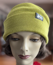 REI Co-op Hat Beanie Unisex One Size Green Knit Wool Blend Warm Lightweight EUC