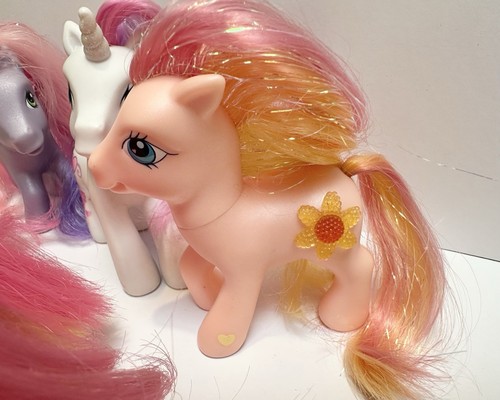 My Little Pony Lot Of 10 Ponies 2002 - 2007 All Different Some Clothing Hasbro - Picture 5 of 18