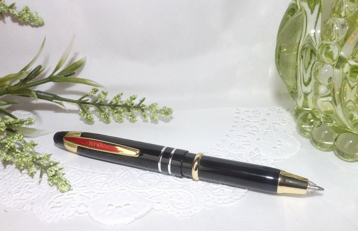 Adler Ink Pen With Light Shelly Lighting