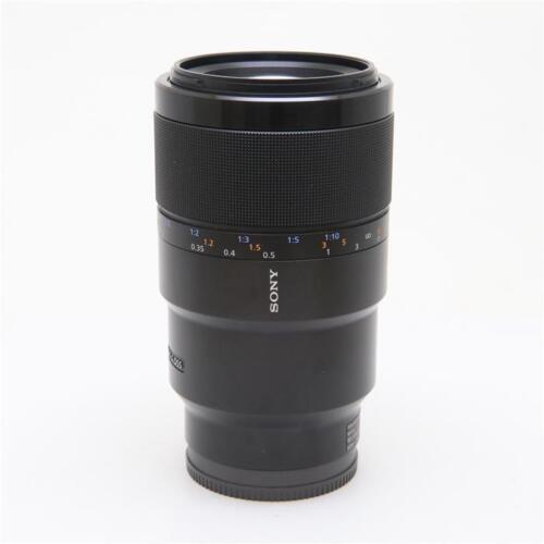 NEW SONY FE 90mm F2.8 Macro G OSS Lens for Full Frame E Mount (SEL90M28G)