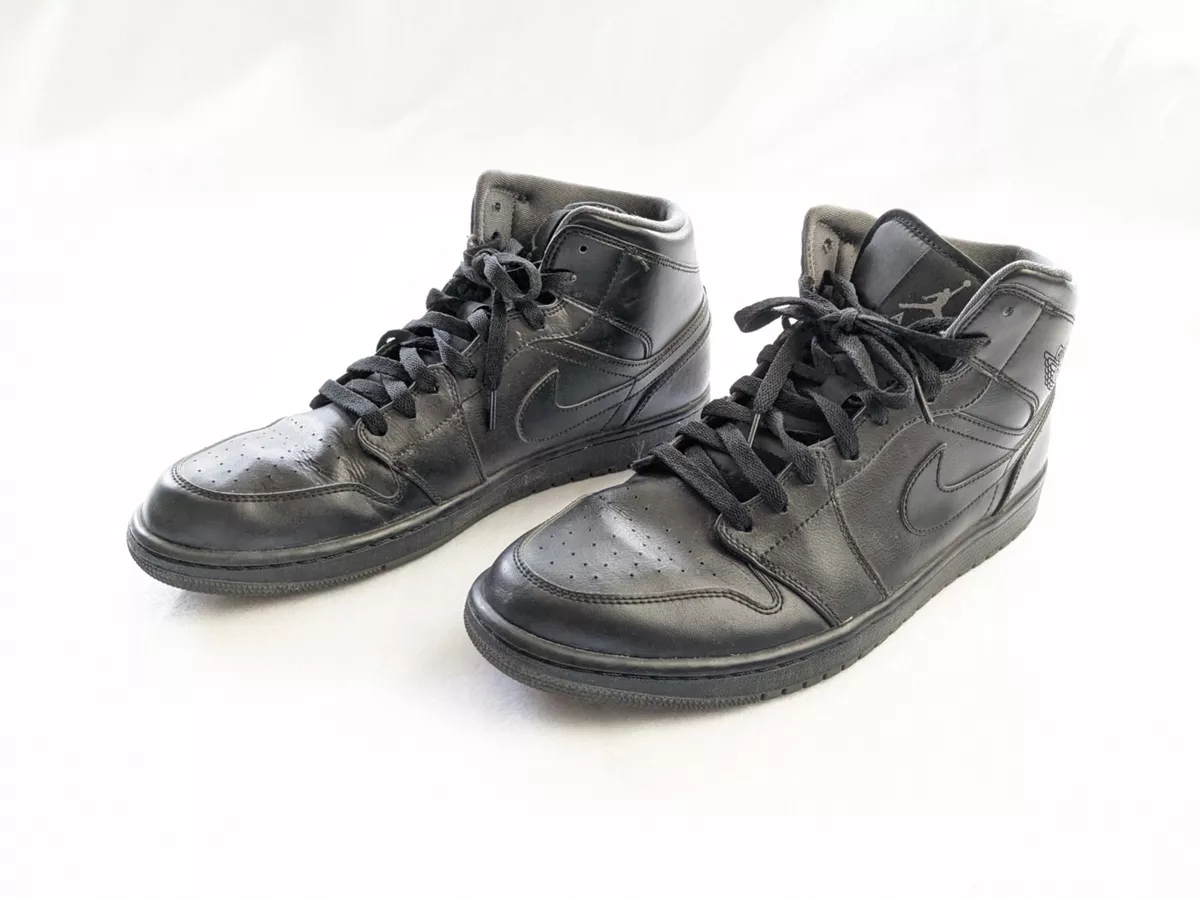 Air jordan 1 retro high og triple black sale