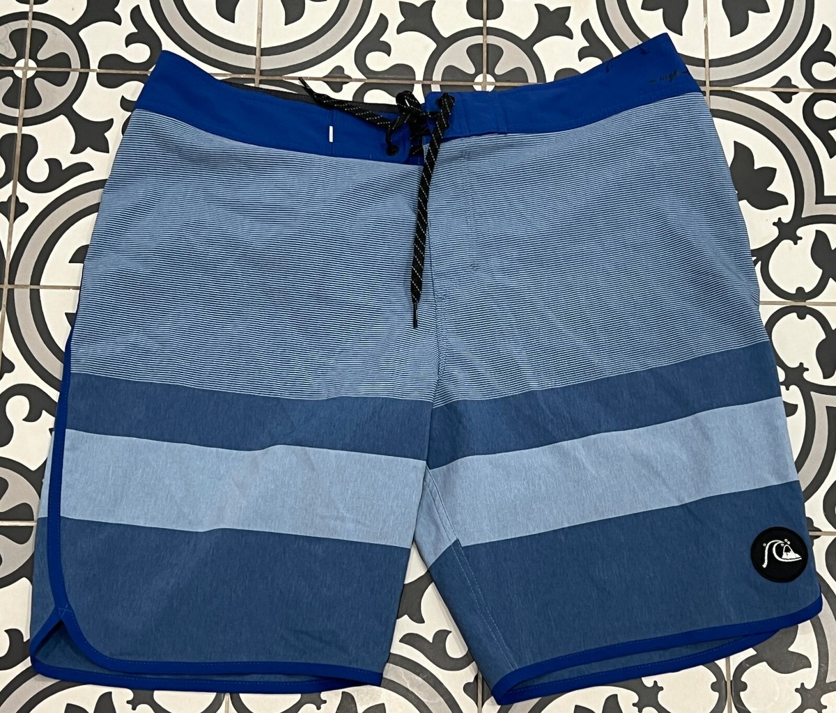 Quicksilver way stretch Blue Board Shorts Bathing Suit Swim