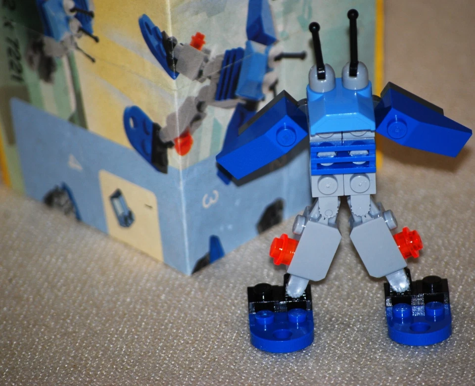 LEGO Creator 7221 Robots, Foto 2 von 3