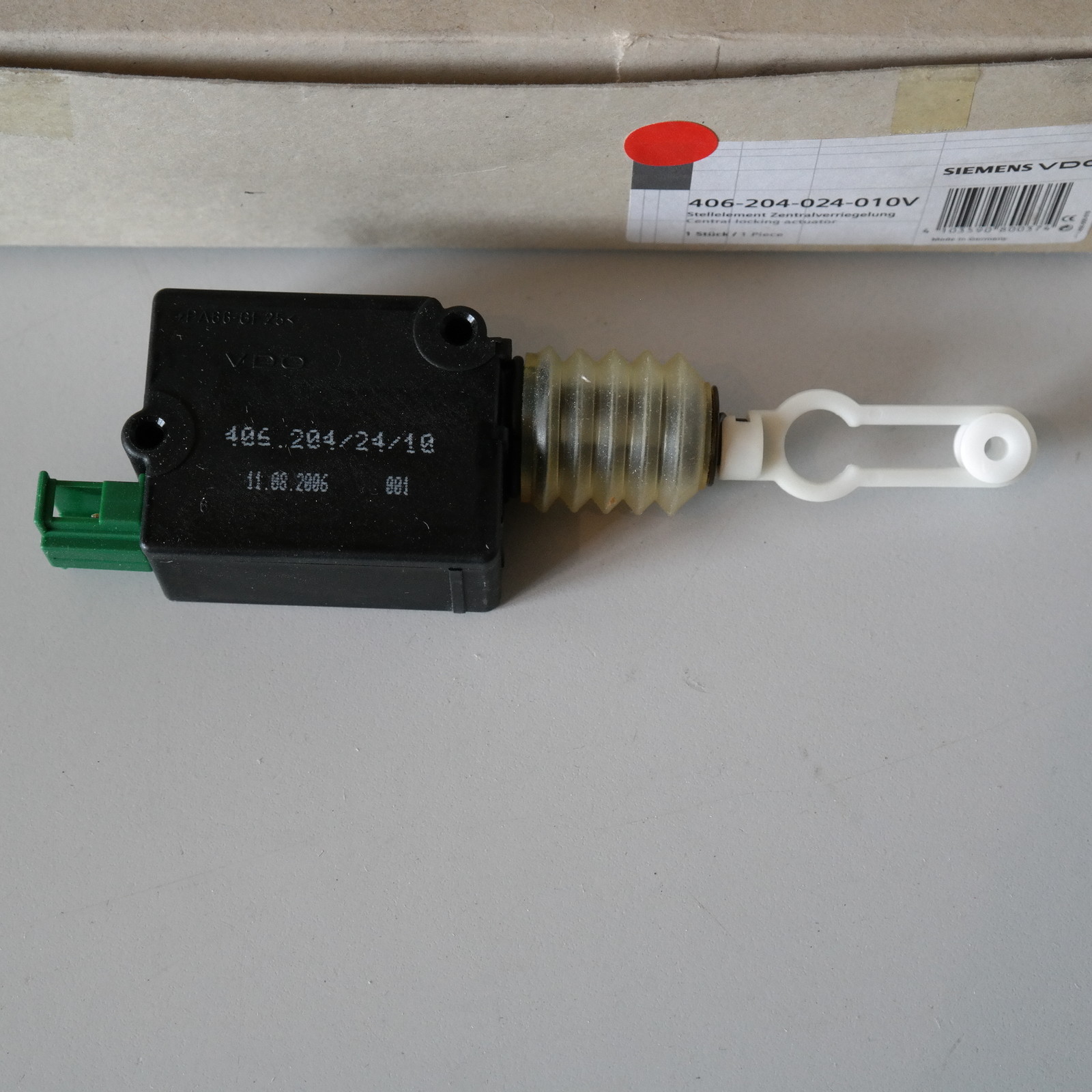 Moteur centralisation Audi 4B9962115 pour réparer le coffre bloqué de A3 A4 A6