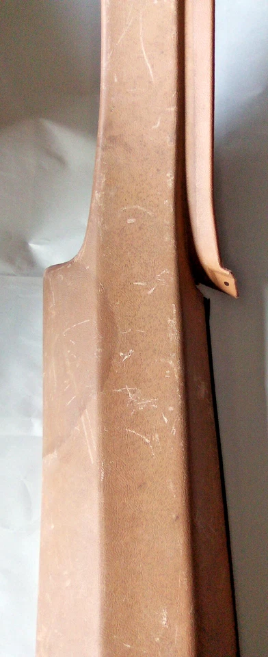 1978-83 G-образный кузов универсал задняя сторона стойка отделка правая сторона LOC-194 - Изображение 4 из 4