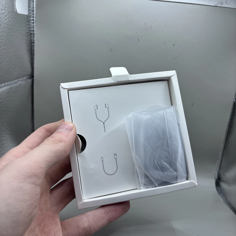 Victure M3 Portable Bluetooth MP3 Player 8GB Clip-In for Running - Image 4 of 4