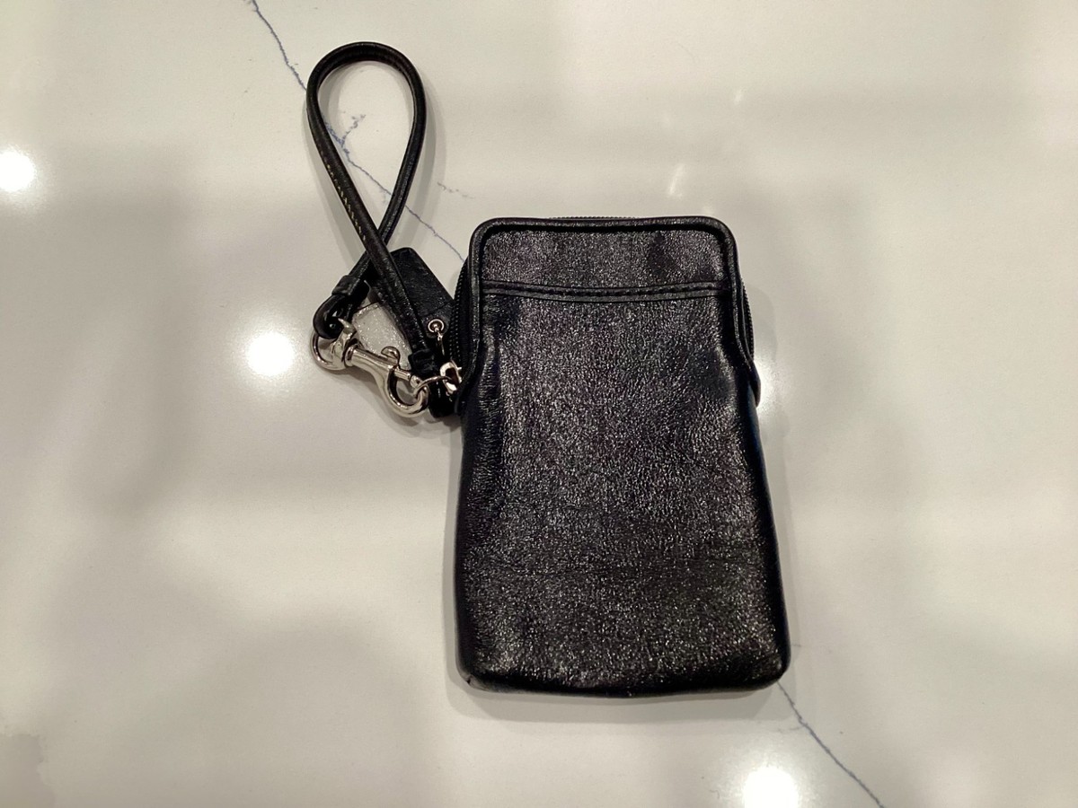 Coach Poppi leather wristlet View 2