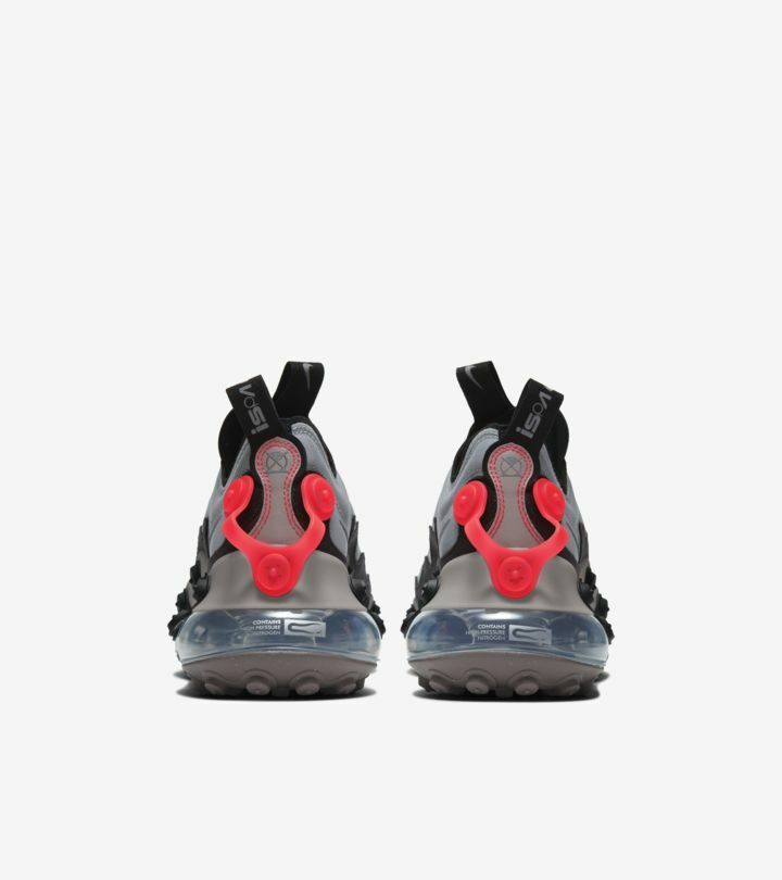 nike air max 720 ispa metallic silver black