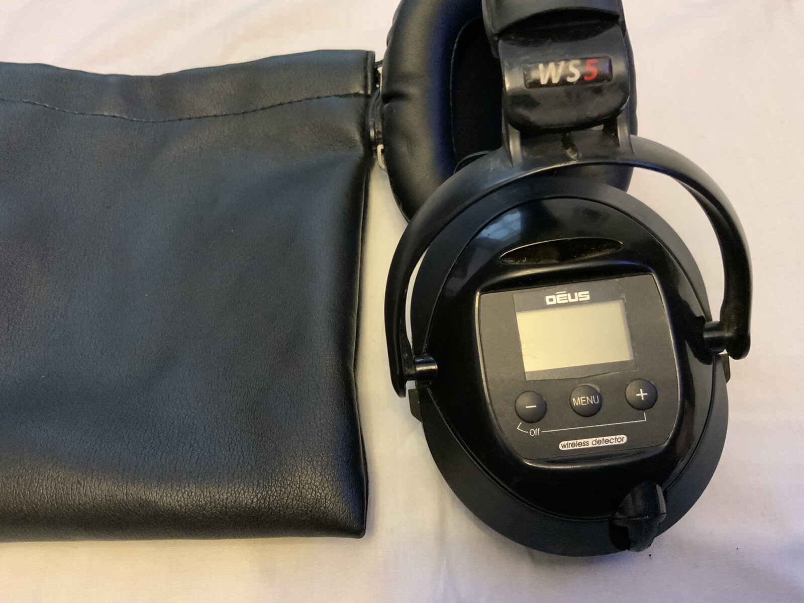 XP Deus 1 Metal Detector. COMPLETE Set Up. REMOTE, COILS, COVERS, BOOKS