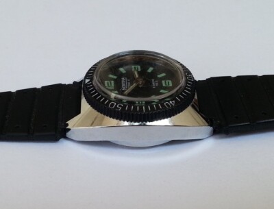 Montre De Plongée Mortima Mécanique Pour Femme Années 70 - Boîtier Argenté, Bracelet Noir, Vintage