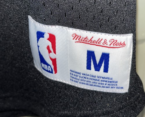 Lakers Jersey Youth Mitchell & Ness Hardwood Classics M - Picture 7 of 7