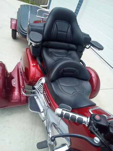 2008 Honda Gold Wing - Picture 8 of 12