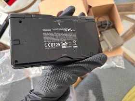 Console DS Super Mario Bros NES 20th Anniversary Nintendo Sweden &eacute;dition limit&eacute;e