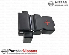 Genuine Nissan Frontier Titan Xterra Battery Terminal Cover 24345-89915