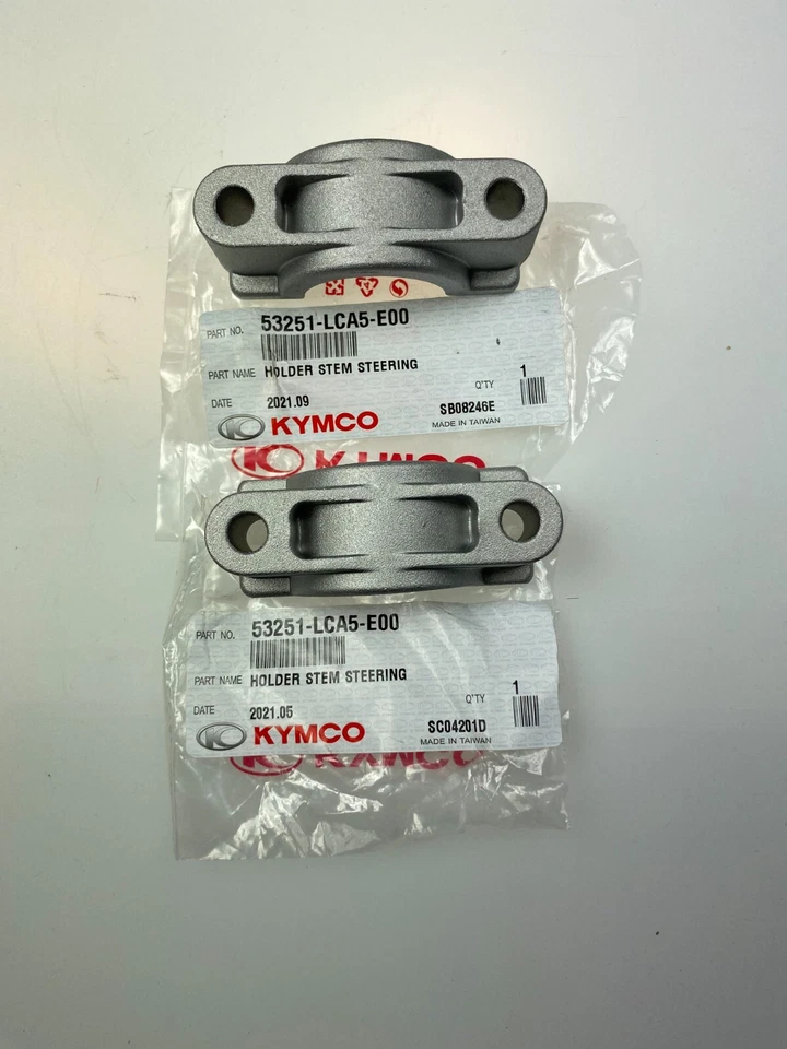 MONTAGE SUR COLONNE DE DIRECTION KYMCO MAXXER 250/300, MXU 50/150/250/300 x 2pcs