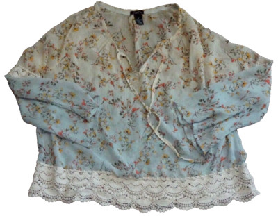 Rue 21 Shirt Women's Medium Green Floral Mid Drift Shear Long Sleeve Tie Lace