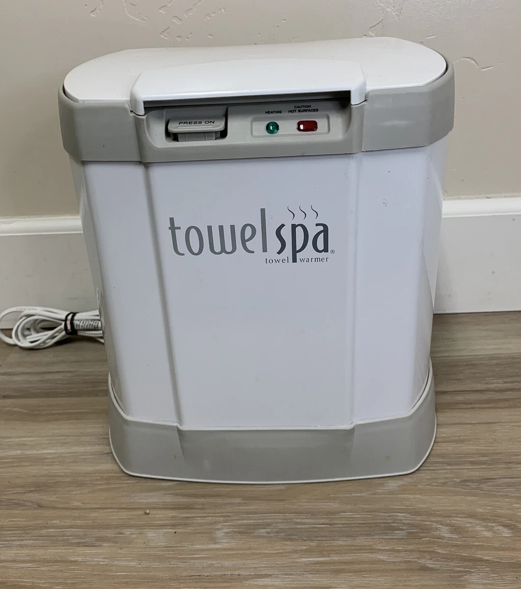 Brookstone Innovation Direct Towel Spa Warmer Heater Blanket Robe TSK 5201MA